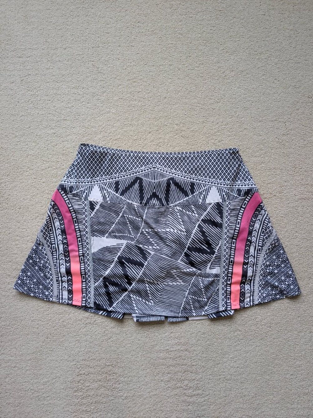 EUC Lucky in Love Santa Fe Glow Skirt Women's M 15" Skort Midnight Tennis ikat